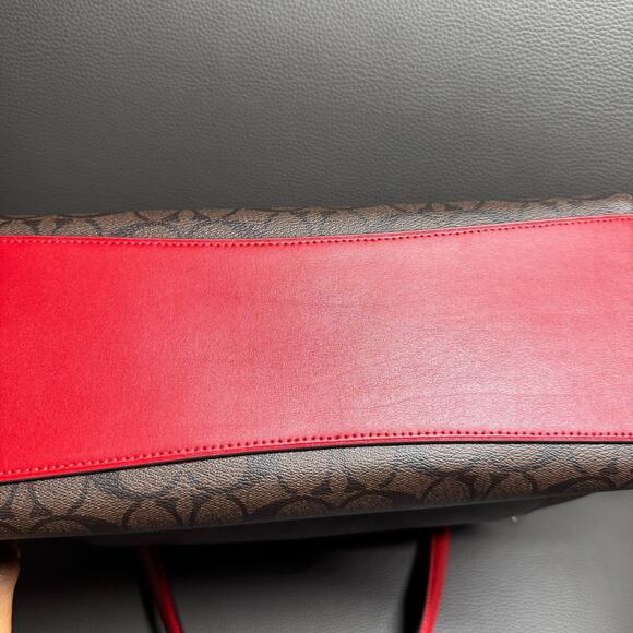 Coach Hallie In Signature Canvas Shoulder Bag Brown True Red NWT $398 - Picture 11 of 12